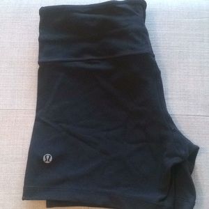 Lululemon Black reversible shorts size 6